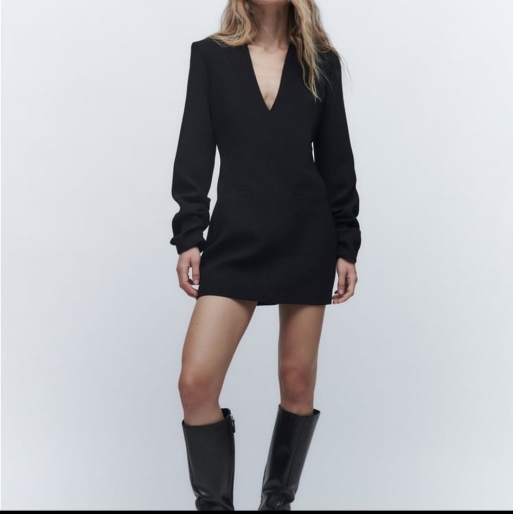 Zara Black Long-Sleeve V-Neck Mini Dress